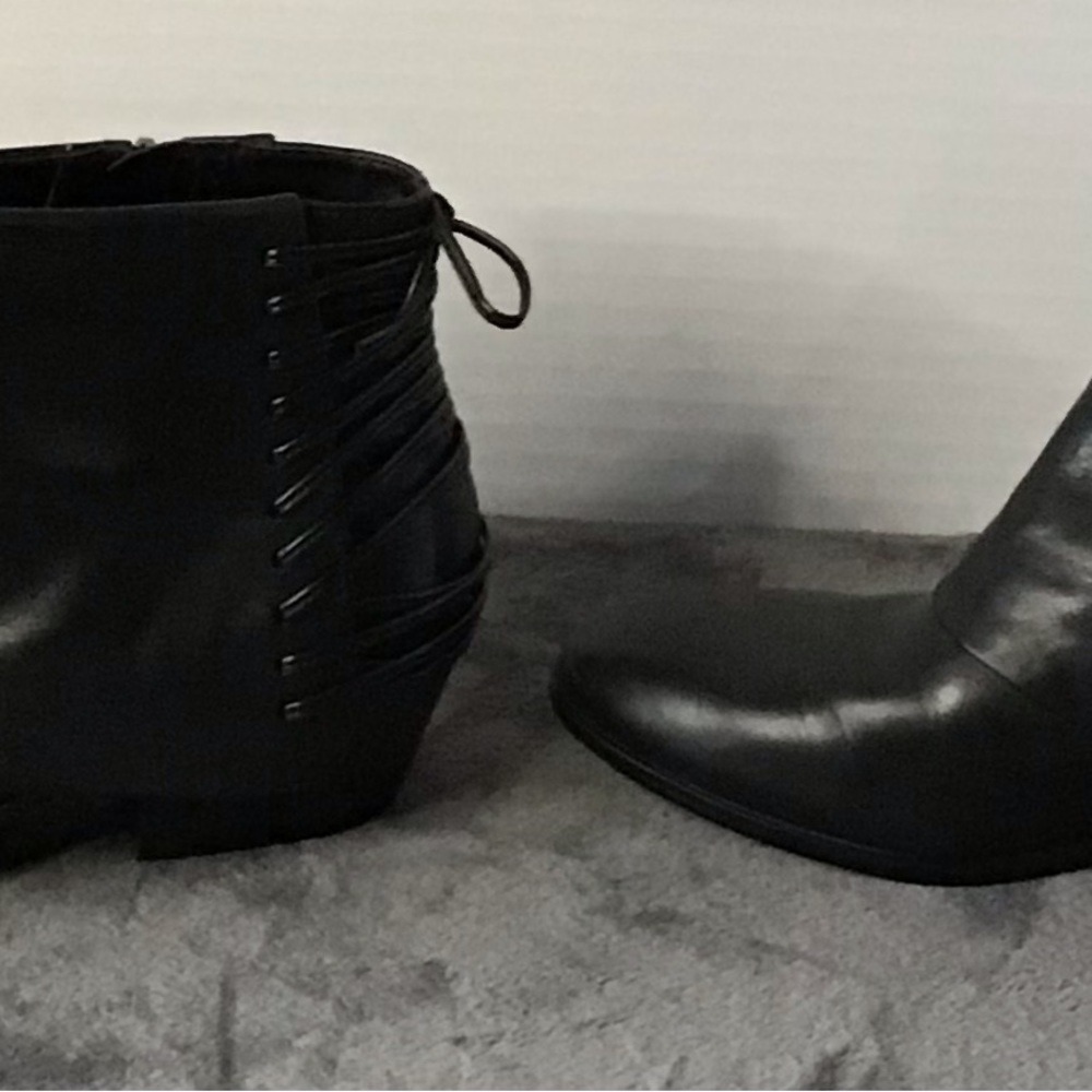 Sam Edelman Princeton $170 Black Leather Laced Ankle Boots Booties 7 - Picture 5 of 6